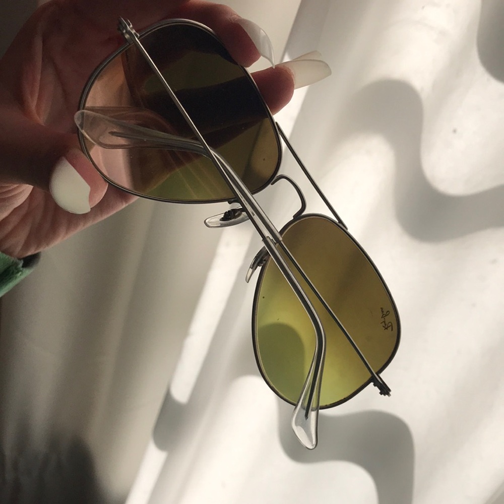 Ray-Bans Aviators - Picture 3 of 3